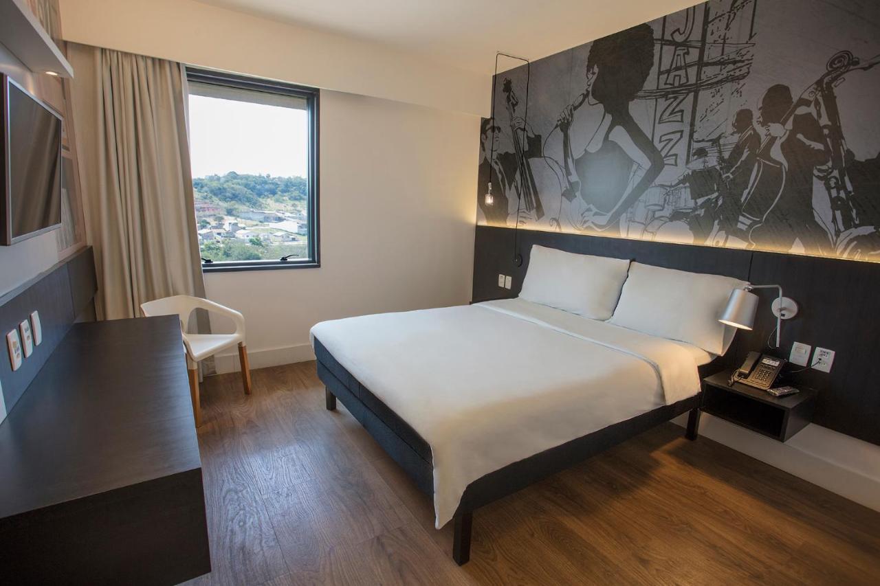 Hotel Ibis Styles Taubaté Extérieur photo
